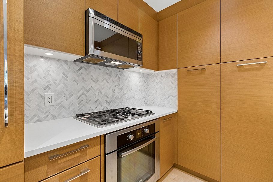 105 5868 Agronomy Road Vancouver, BC - 3