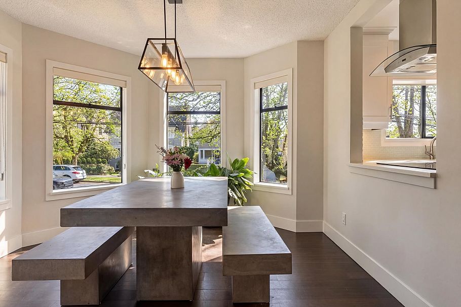 2427 W 6th Avenue Vancouver, BC - 10