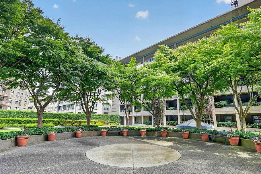602 183 Keefer Place Vancouver, BC - 21