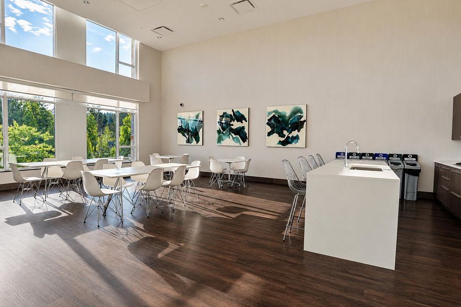 902 1210 E 27th Street North Vancouver, BC - 21