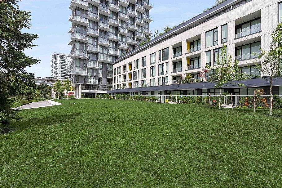 560 8575 Rivergrass Drive Vancouver, BC - 23