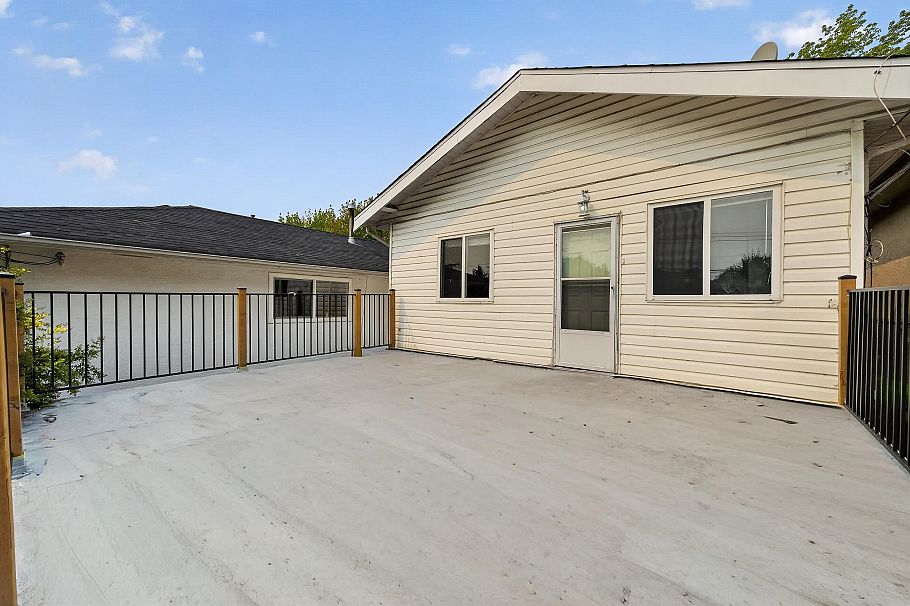 2316 Nanaimo Street Vancouver, BC - 14