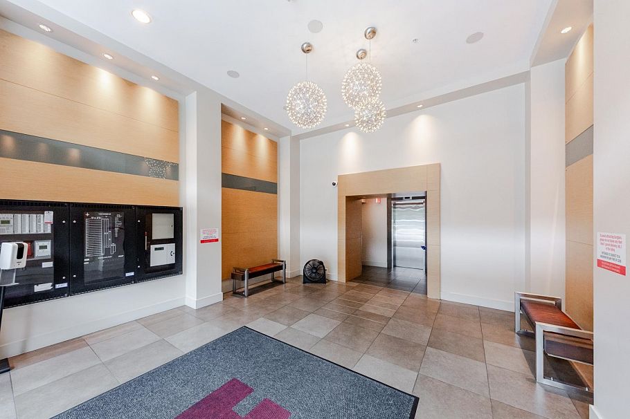 804 1133 Homer Street Vancouver, BC - 3