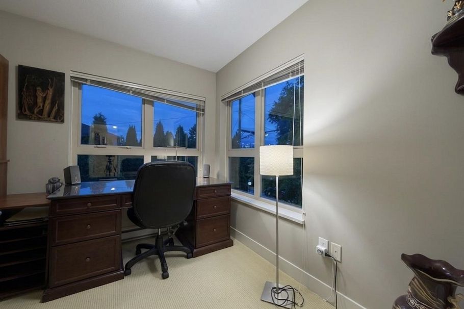 2982 Chesterfield Avenue North Vancouver, BC - 14