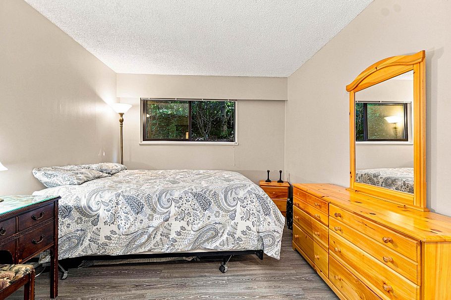 1059 Old Lillooet Road North Vancouver, BC - 23