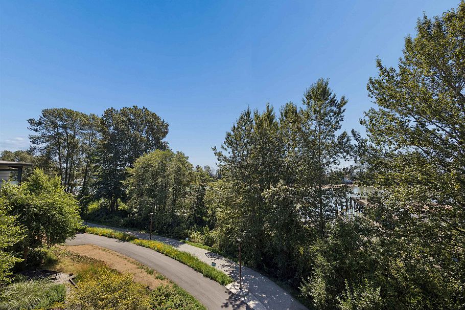 312 3138 Riverwalk Avenue Vancouver, BC - 27