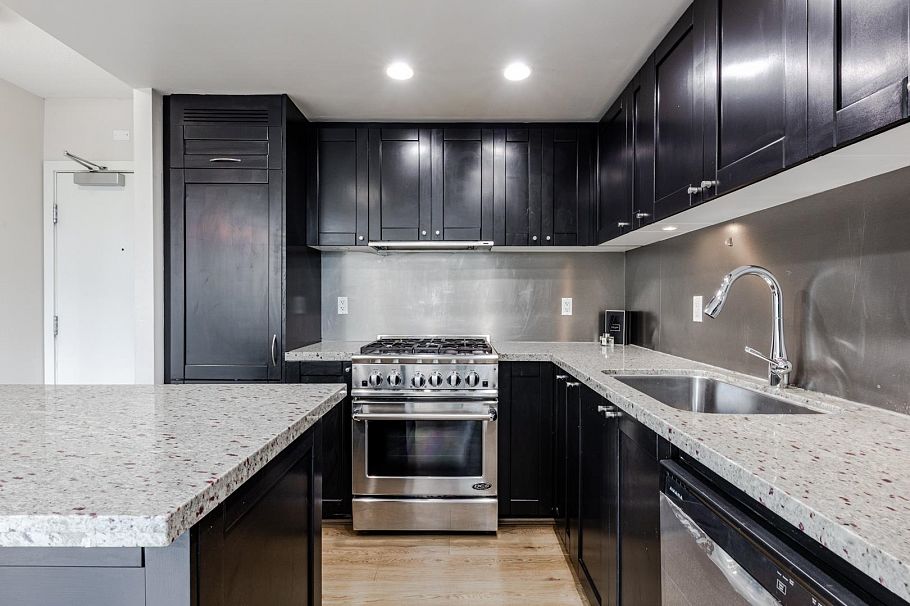 804 1133 Homer Street Vancouver, BC - 7