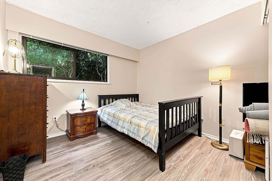 1059 Old Lillooet Road North Vancouver, BC - 20