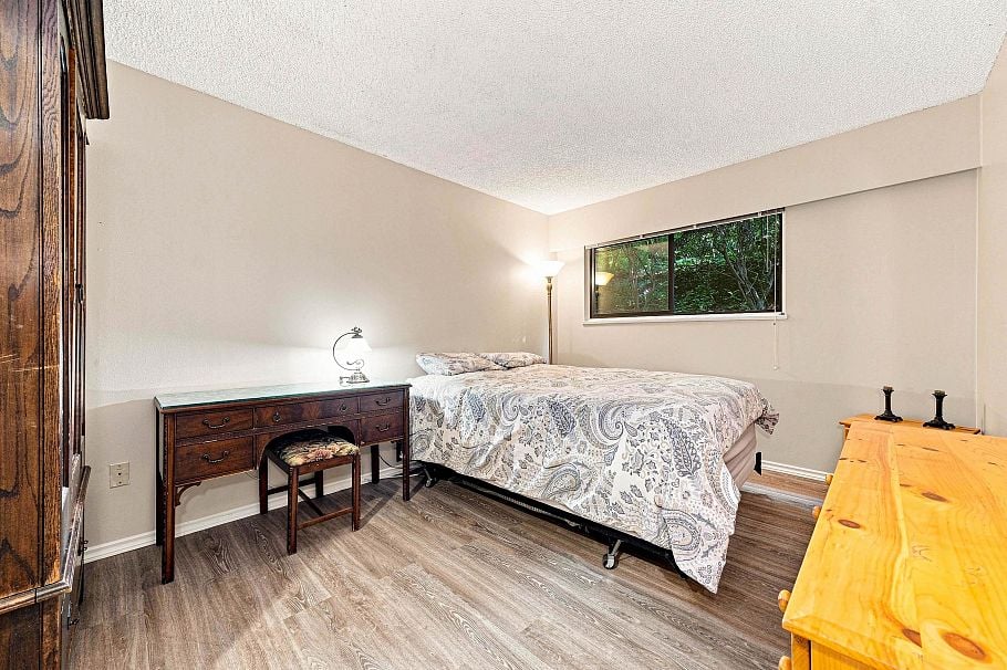1059 Old Lillooet Road North Vancouver, BC - 22