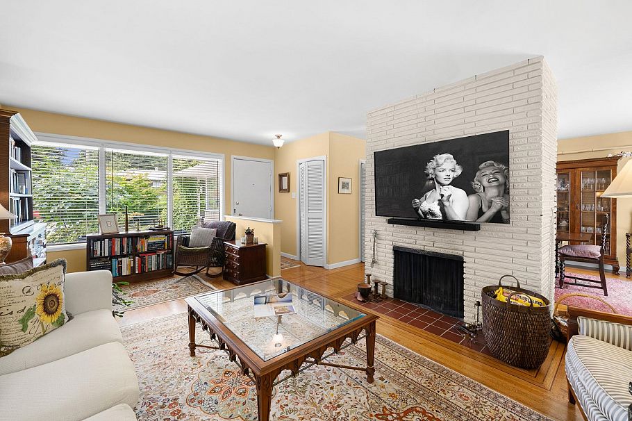 3046 Princess Avenue North Vancouver, BC - 4