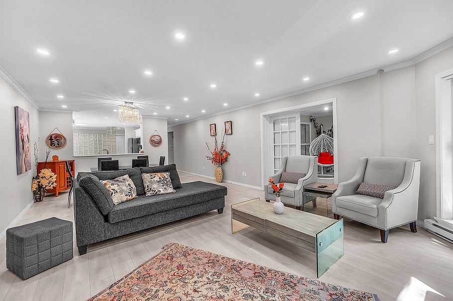 207 1500 Ostler Court North Vancouver, BC - 3