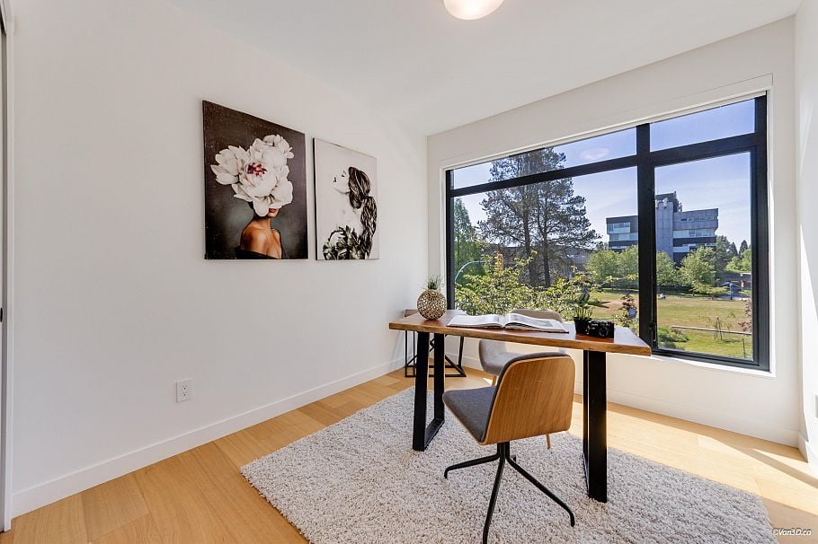 302 6485 Manitoba Street Vancouver, BC - 20