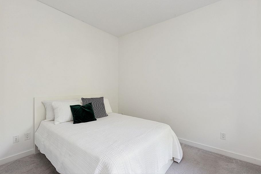 105 5868 Agronomy Road Vancouver, BC - 24