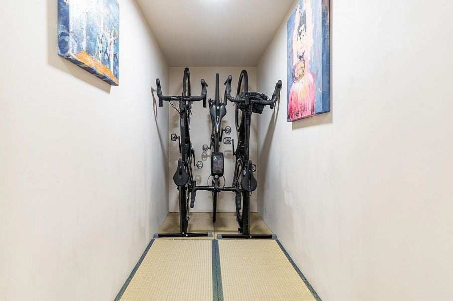 411 1367 Alberni Street Vancouver, BC - 21