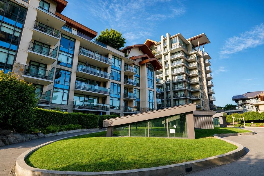 902 1210 E 27th Street North Vancouver, BC - 32