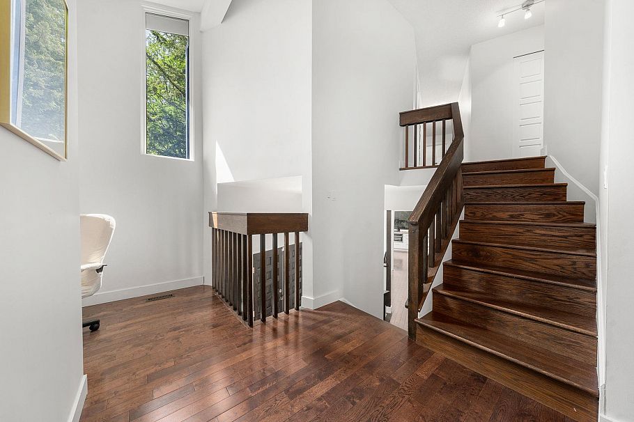 2086 Rivergrove Place North Vancouver, BC - 22
