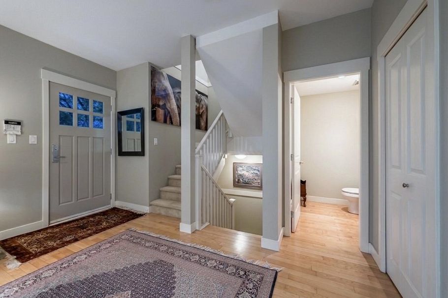 2982 Chesterfield Avenue North Vancouver, BC - 10