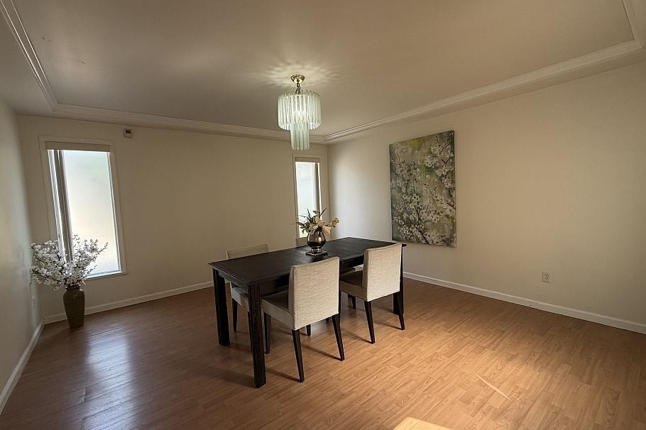 1945 W 44th Avenue Vancouver, BC - 5