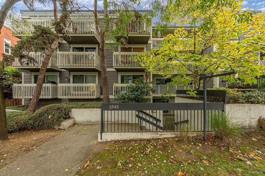 210 1545 E 2nd Avenue Vancouver, BC - 12
