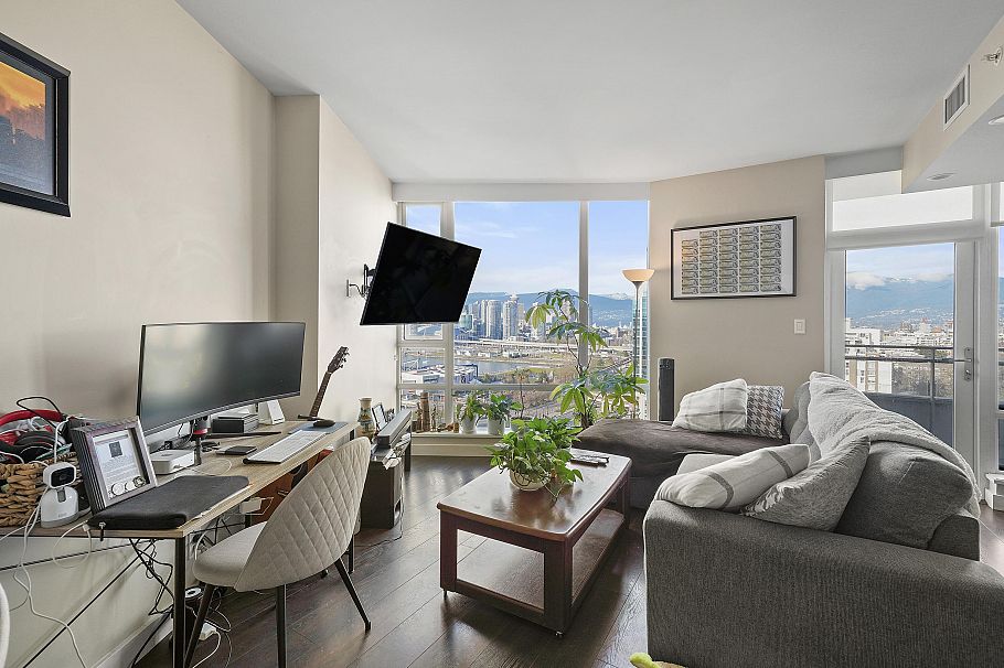 1915 1618 Quebec Street Vancouver, BC - 5