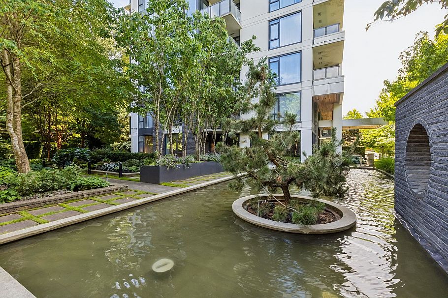 105 5868 Agronomy Road Vancouver, BC - 31