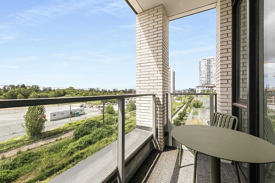 560 8575 Rivergrass Drive Vancouver, BC - 20
