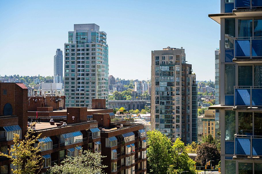 905 1010 Burnaby Street Vancouver, BC - 30