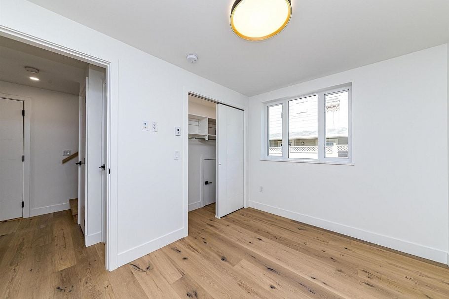 1&2 5455 Killarney Street Vancouver, BC - 6