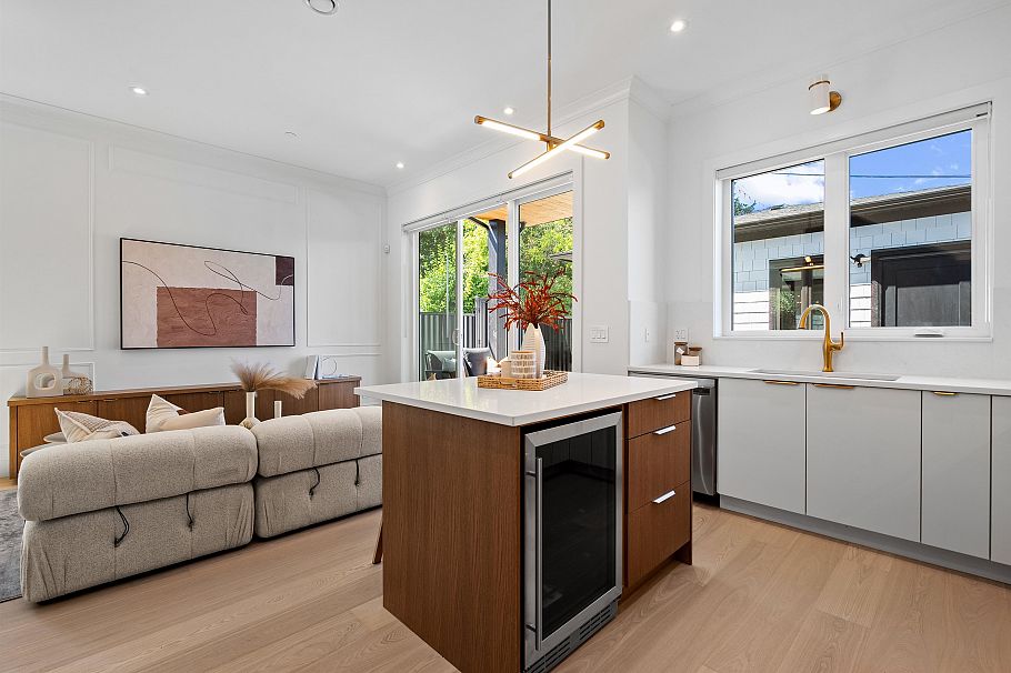 2 4845 Commercial Street Vancouver, BC - 6
