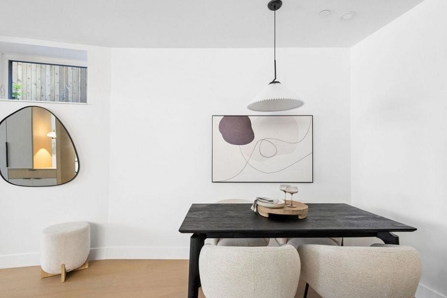 2 2124 E 8 Avenue Vancouver, BC - 10
