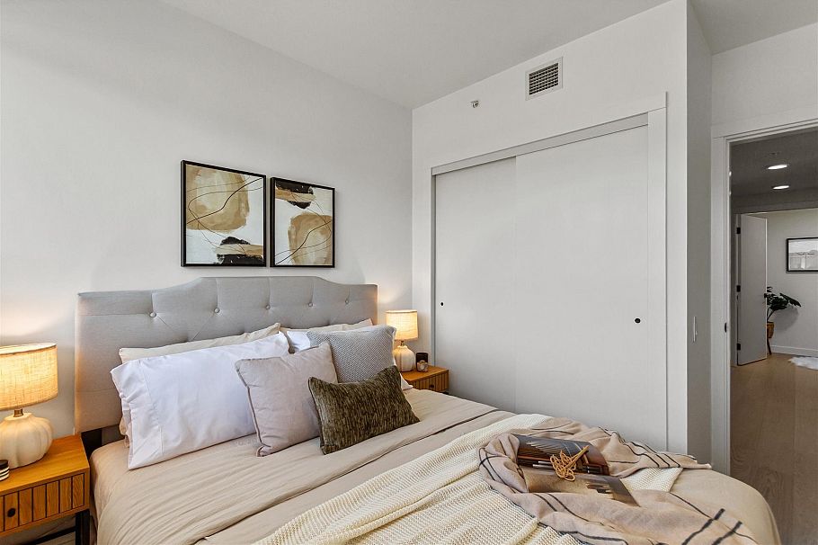 307 8120 Oak Street Vancouver, BC - 12
