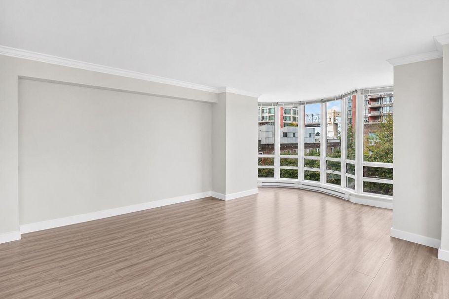404 1501 Howe Street Vancouver, BC - 7