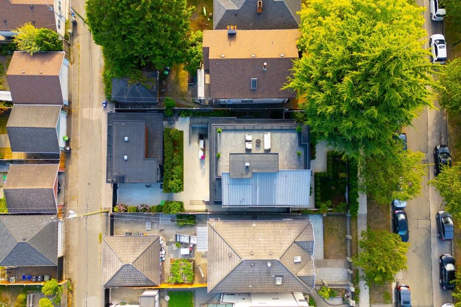 136 E 61st Avenue Vancouver, BC - 39