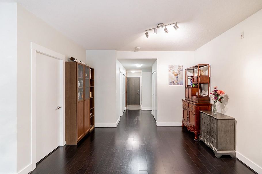 112 5779 Birney Avenue Vancouver, BC - 5