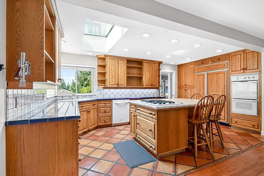 5600 Grousewoods Place North Vancouver, BC - 13
