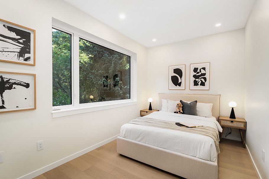 1 2764 W 14 Avenue Vancouver, BC - 21