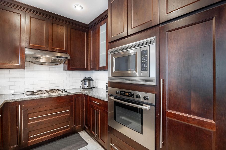218 4685 Valley Drive Vancouver, BC - 7