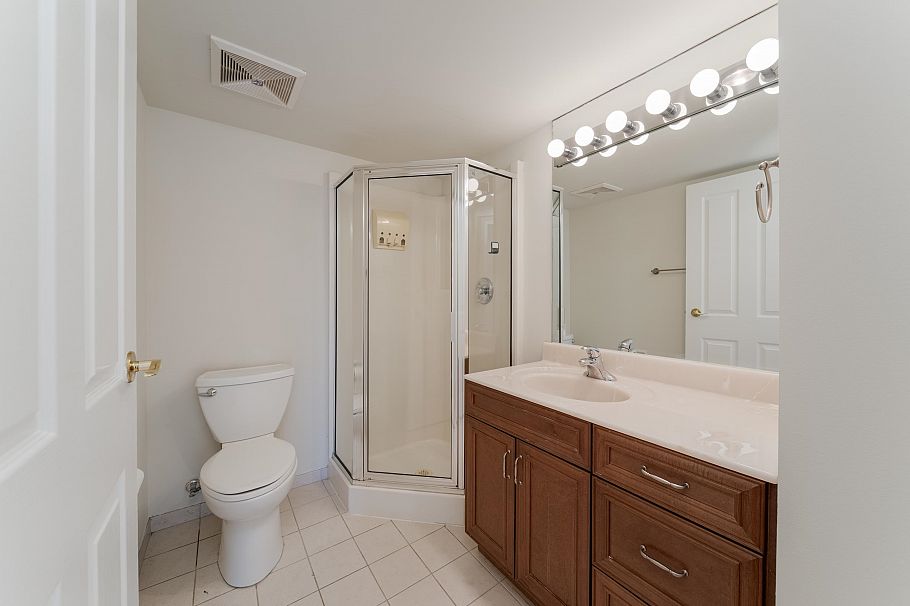 905 1010 Burnaby Street Vancouver, BC - 28
