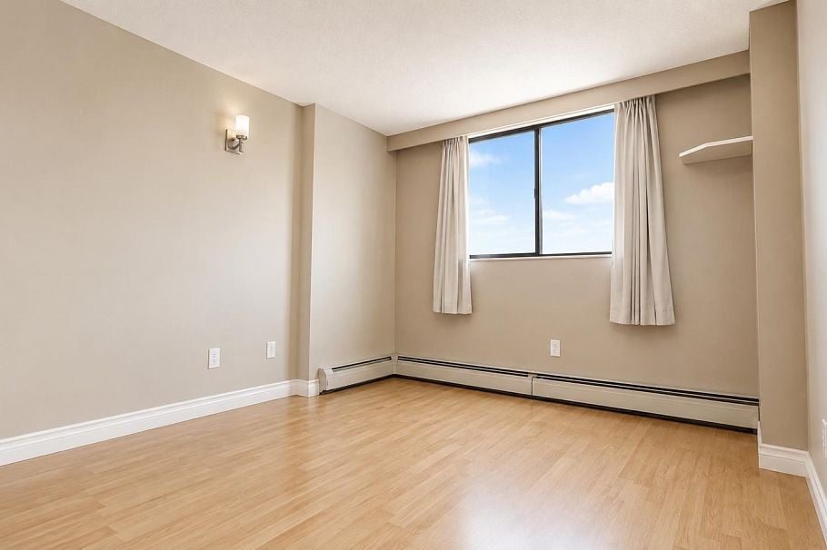 1607 145 St. Georges Avenue North Vancouver, BC - 31