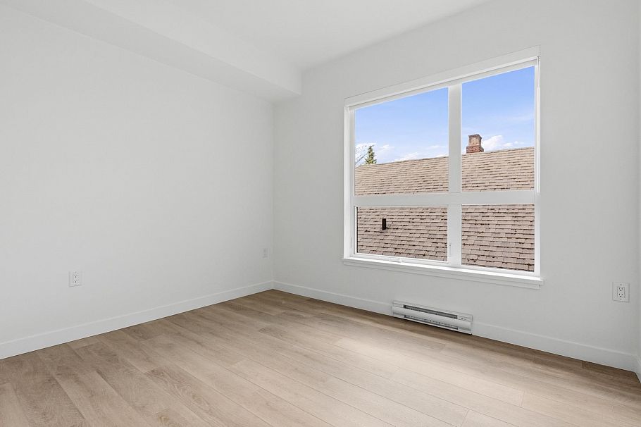 203 2268 E Broadway Vancouver, BC - 6