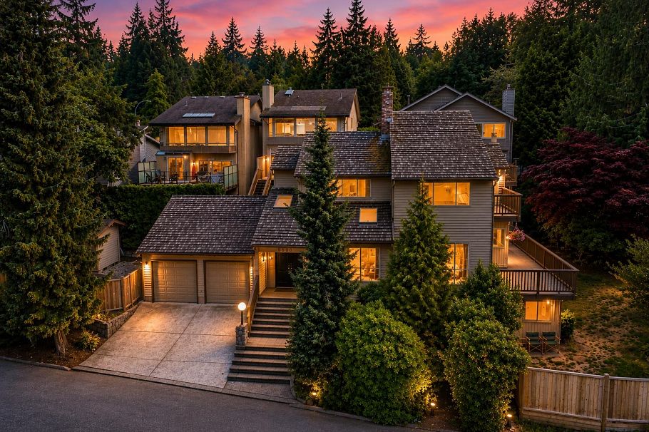 5600 Grousewoods Place North Vancouver, BC - 38