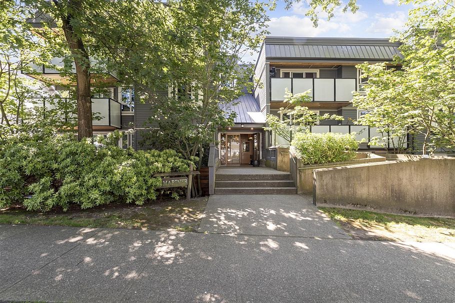 302 2328 Oxford Street Vancouver, BC - 1