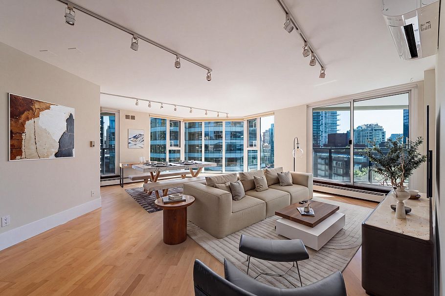 905 1010 Burnaby Street Vancouver, BC - 2