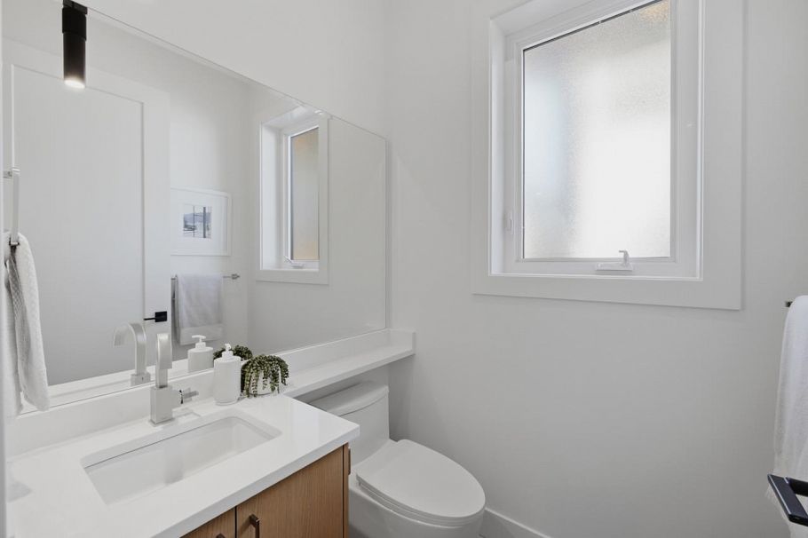 3016 E 19th Avenue Vancouver, BC - 13