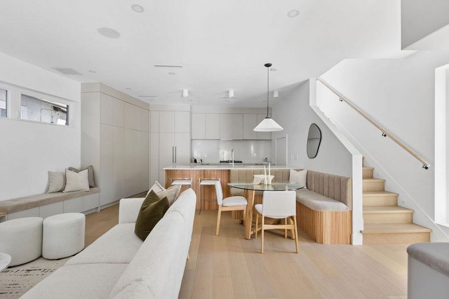 1 2124 E 8 Avenue Vancouver, BC - 15