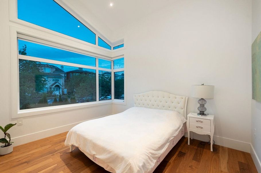 136 E 61st Avenue Vancouver, BC - 19