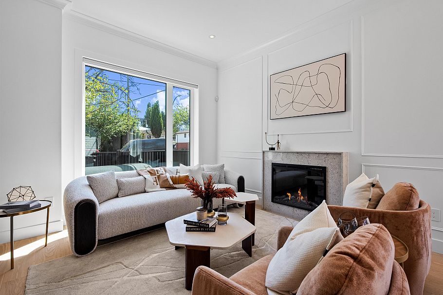 2 4845 Commercial Street Vancouver, BC - 13