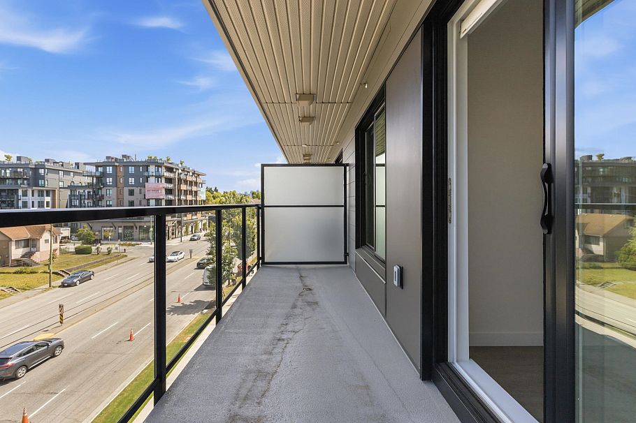 404 2268 E Broadway Vancouver, BC - 16
