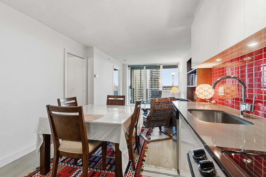2303 1325 Rolston Street Vancouver, BC - 19