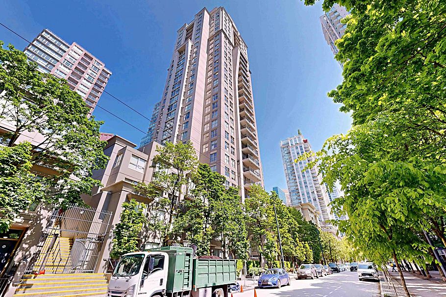 1003 969 Richards Street Vancouver, BC - 29